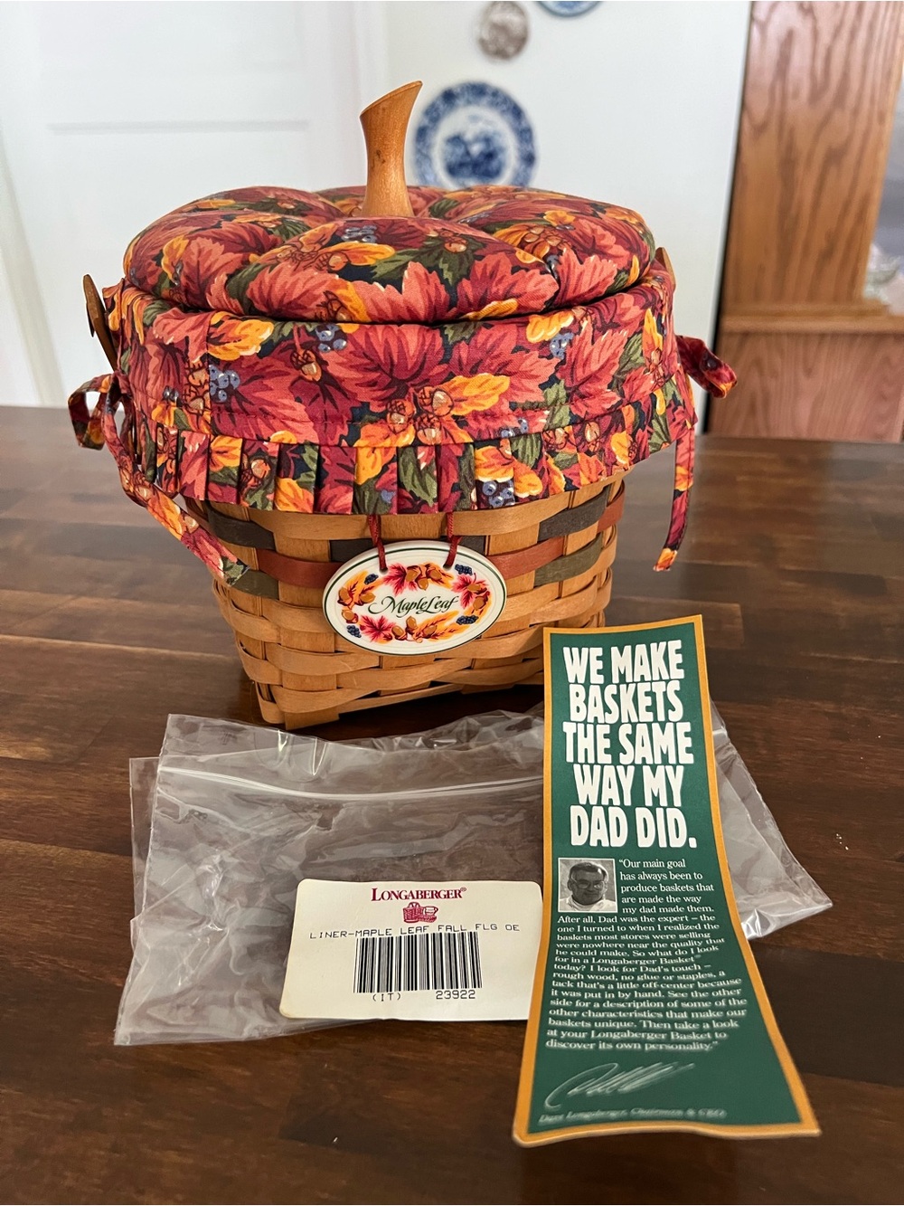 Longaberger Shades of Autumn Maple Leaf Basket with Lid, 1996